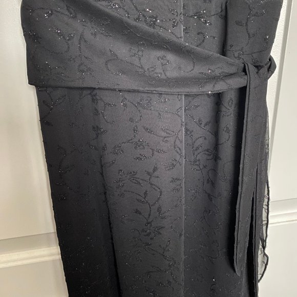 LBD - Sparkly Cocktail Dress - size small, Le Chateau - Picture 2 of 4